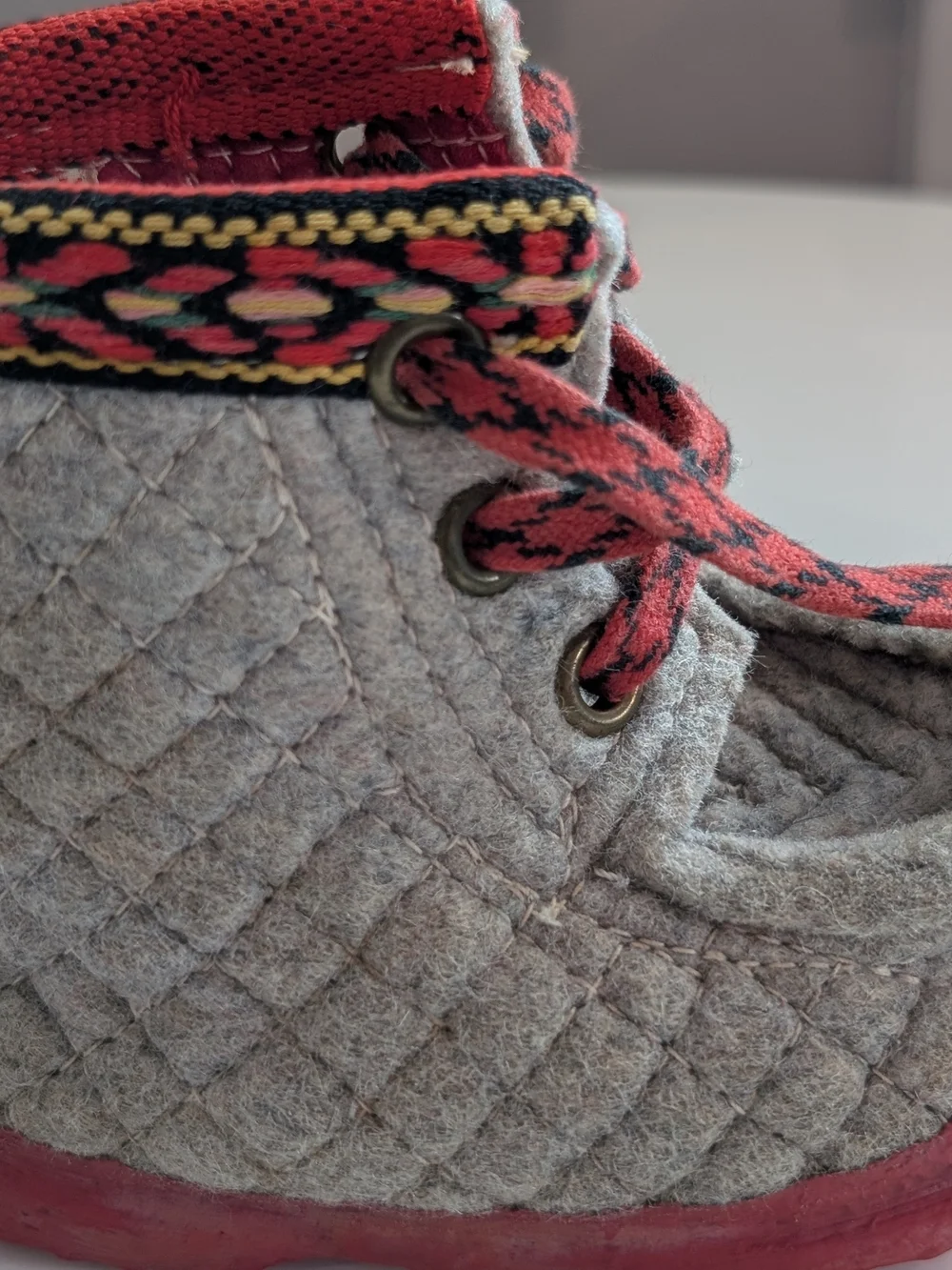 VTG Nesnalobben Wool Winter Boots Toddler Size 10T Handmade in Norway Gray Red